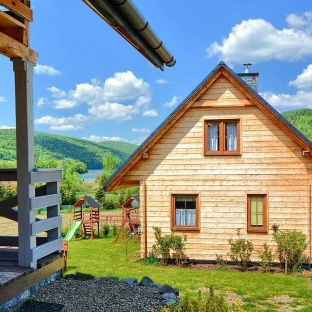 Domki Caloroczne Domkowstwo Bobrka Kültér fotó